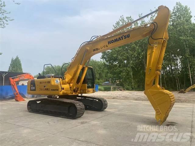Komatsu PC 220-8 Escavadoras de rastos