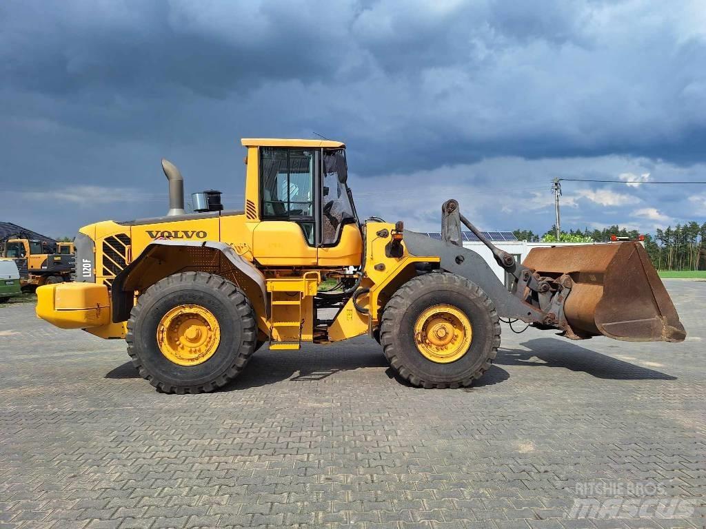 Volvo L 120 F Pás carregadoras de rodas