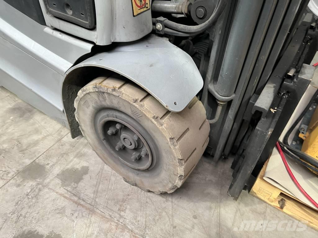 Still RX 60-25 Empilhadores eléctricos