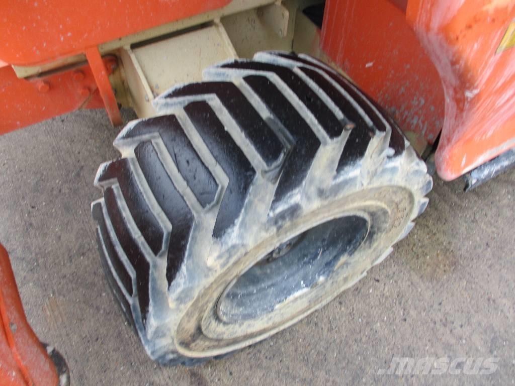 JLG 4384 RT (219) Elevadores de tesoura