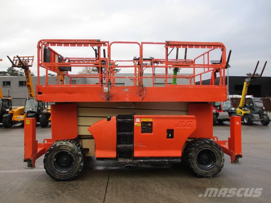 JLG 4384 RT (219) Elevadores de tesoura