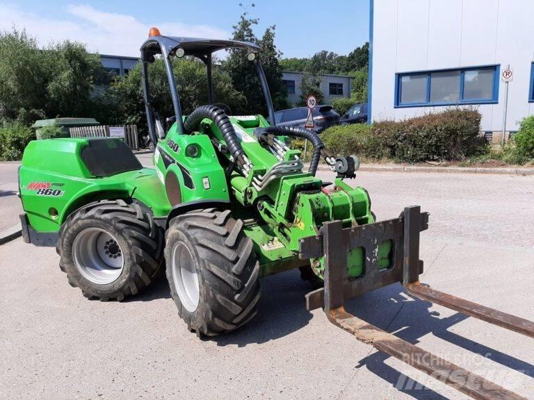 Avant 860 i Carregadora multifunções