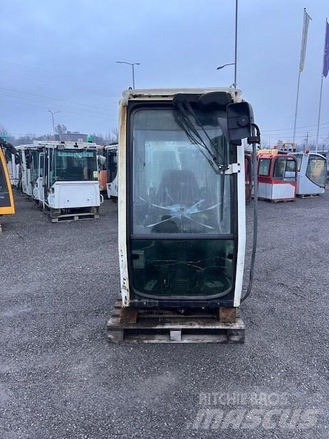 Liebherr A 314 CAB Cabines e interior máquinas construção