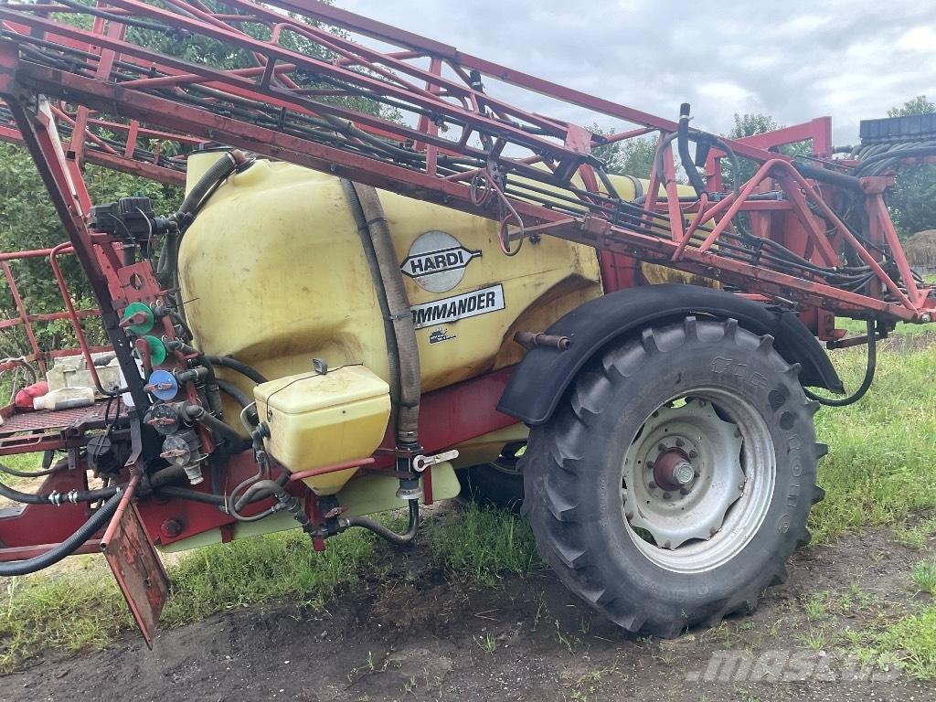 Hardi Comander Pulverizadores rebocados