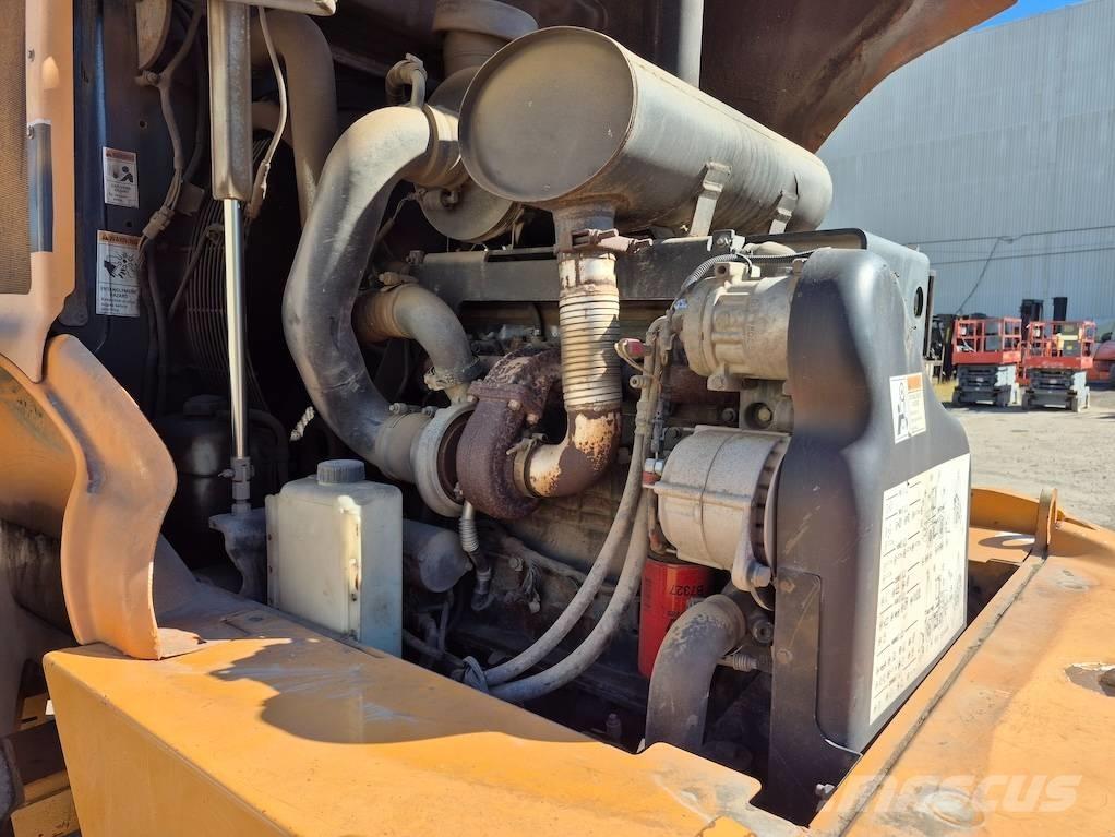 CASE 721 E Pás carregadoras de rodas