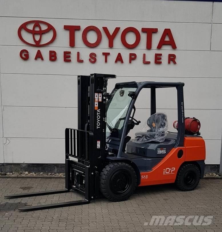 Toyota 02-8FGJF35 Empilhadores a gás