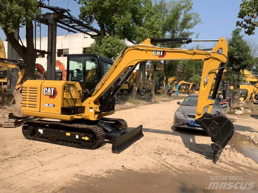CAT 303.5 E Mini Escavadoras <7t