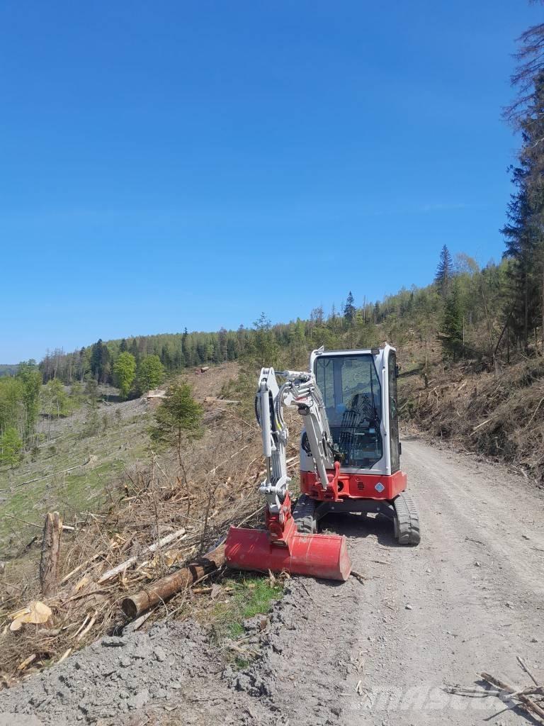 Takeuchi TB 325 R Mini Escavadoras <7t