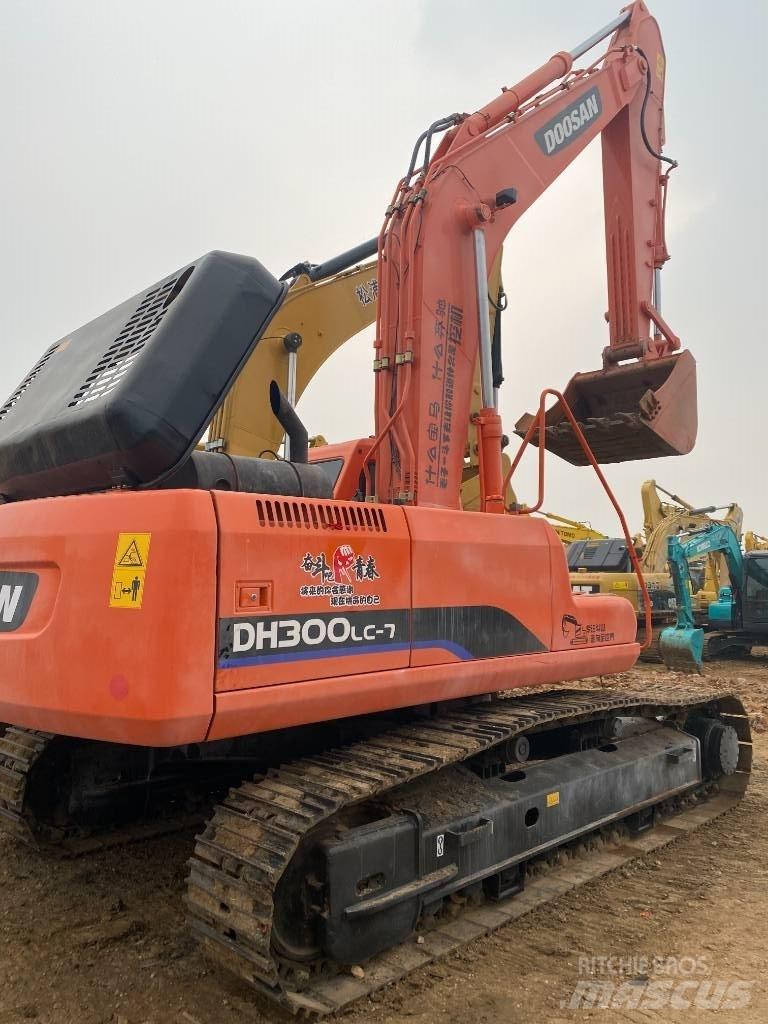 Doosan DH300-7 Escavadoras de rastos