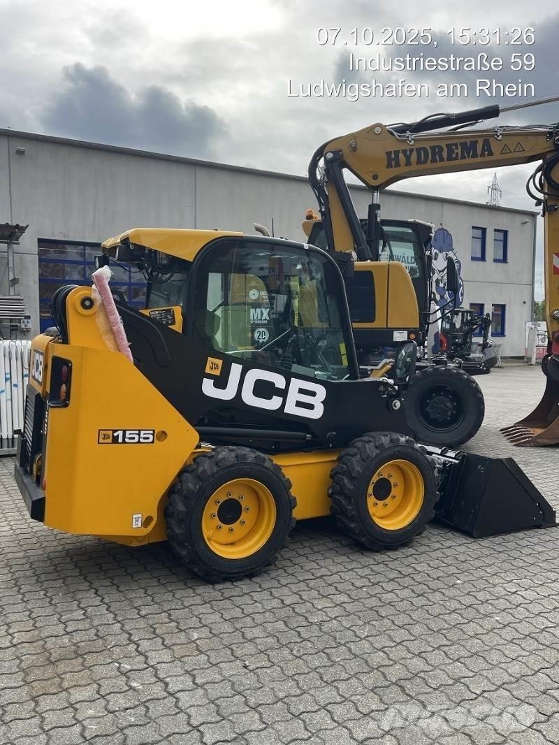 JCB 155 Carregadoras de direcção deslizante
