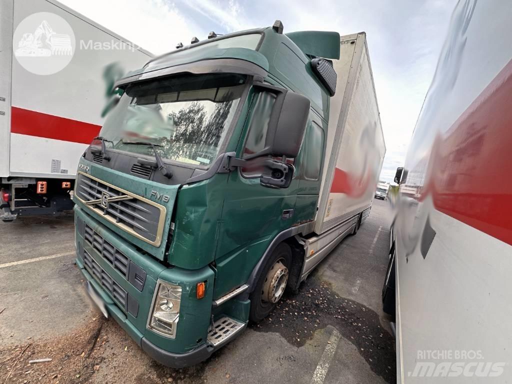 Volvo FM 9 300 Camiões de caixa fechada
