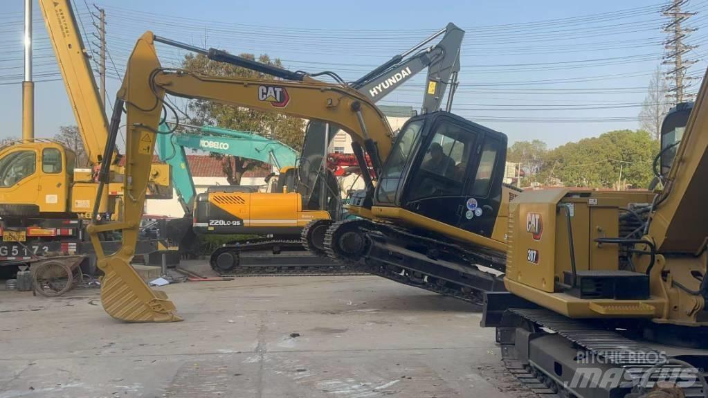 CAT 313 D Escavadoras de rastos