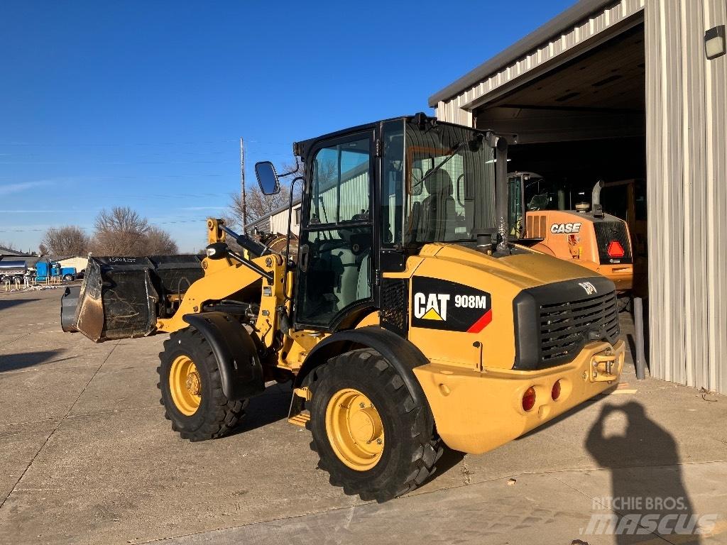 CAT 908m Pás carregadoras de rodas