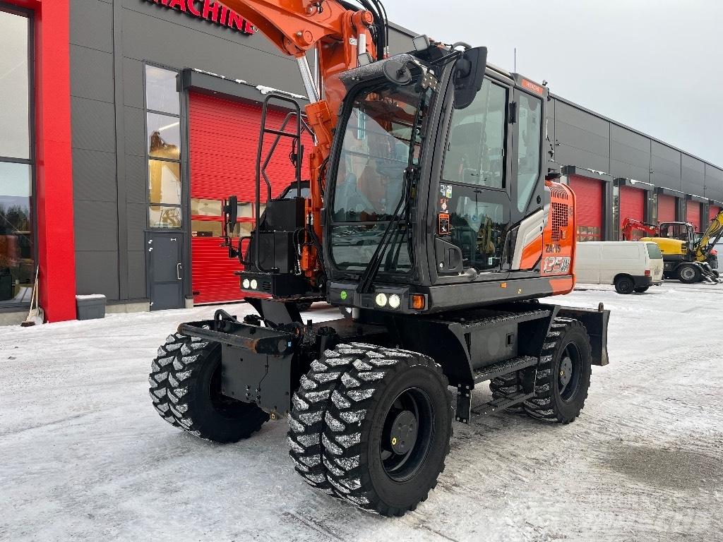 Hitachi ZX 135 W-7 Escavadoras de rodas