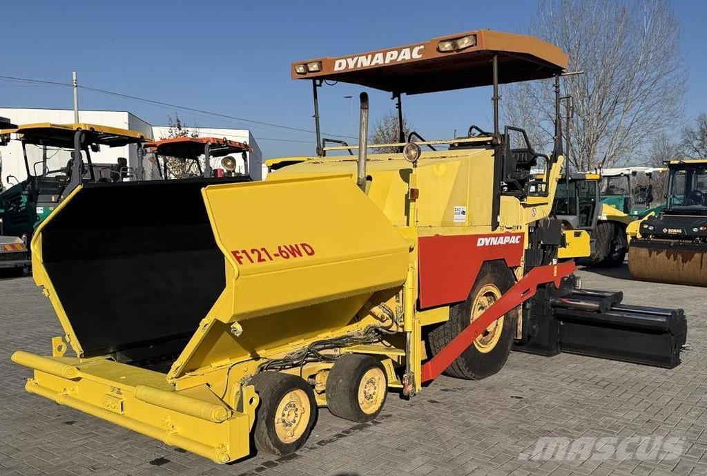 Dynapac F 121 6W Pavimentadoras de asfalto