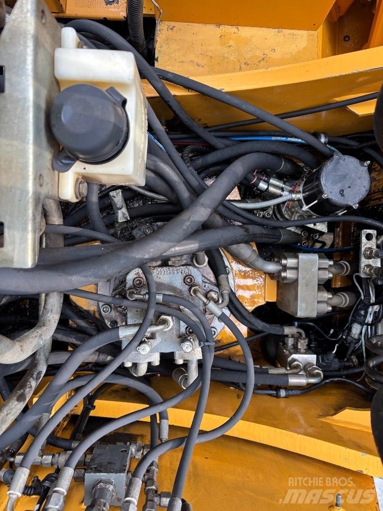 Liebherr A 904 C HD Manipuladores de resíduos / indústria