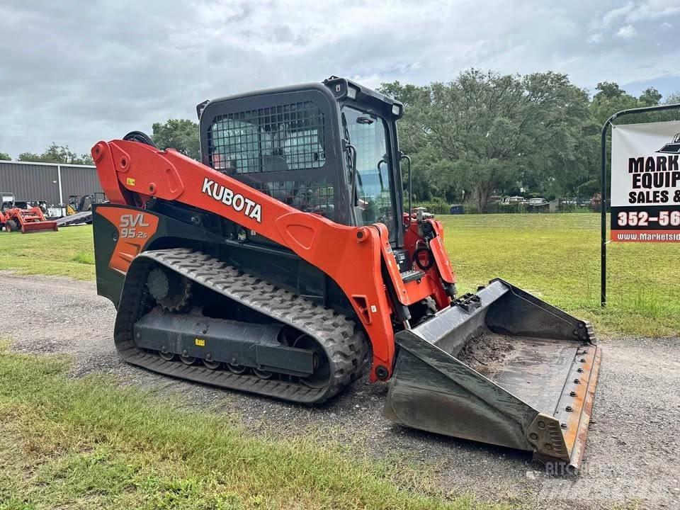 Kubota SVL 95-2 S Carregadoras de direcção deslizante
