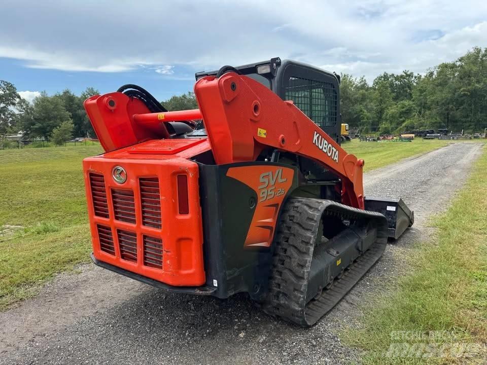 Kubota SVL 95-2 S Carregadoras de direcção deslizante
