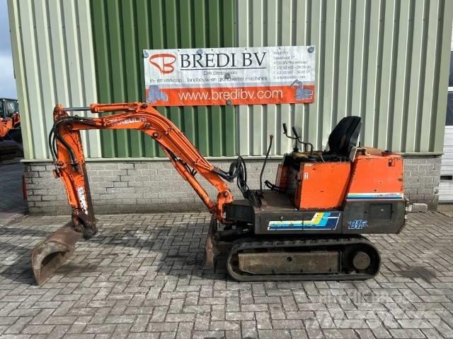 Takeuchi TB 015 A Mini Escavadoras <7t