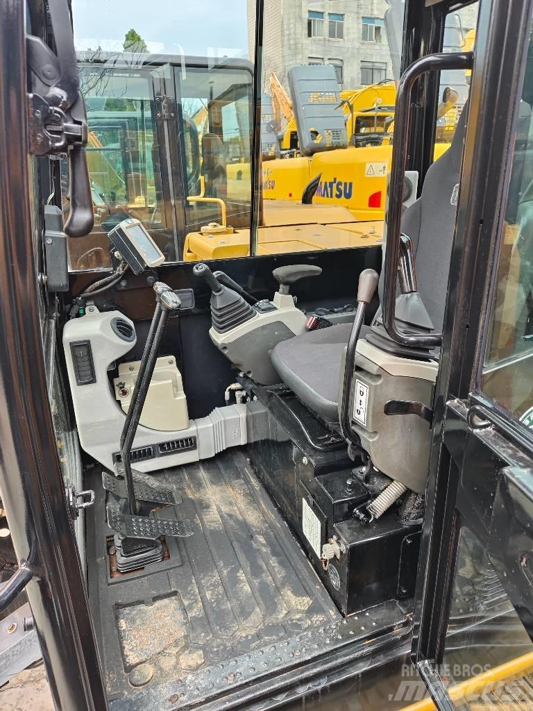 CAT 305.5 E2 Mini Escavadoras <7t
