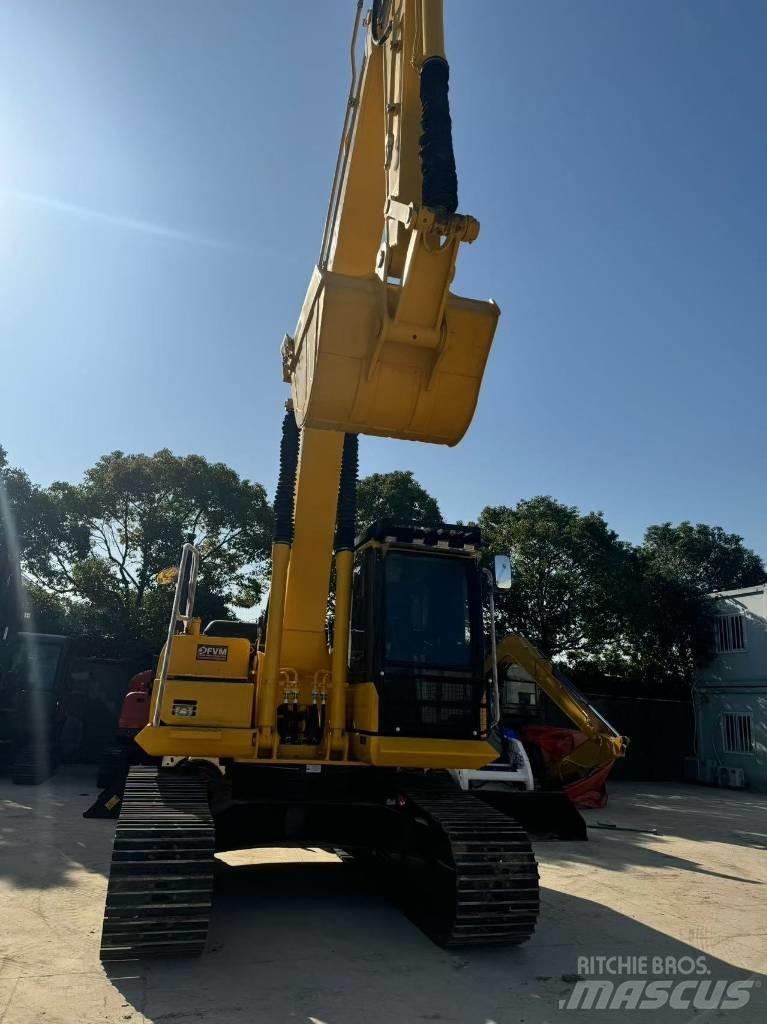 Komatsu PC 200-8 Escavadoras de rastos
