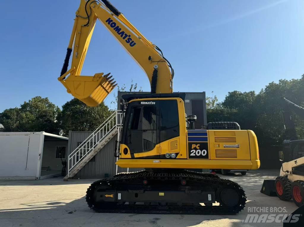 Komatsu PC 200-8 Escavadoras de rastos