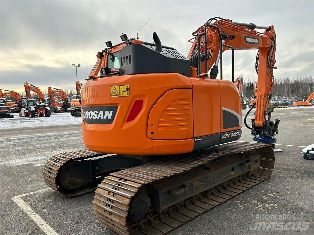 Doosan DX140LCR-5 Escavadoras de rastos