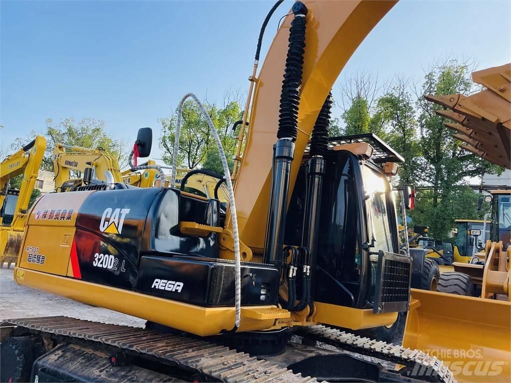 CAT 320d2l Escavadoras de rastos