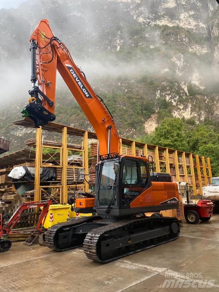 Develon DX 210 NLC-7 Escavadoras de rastos