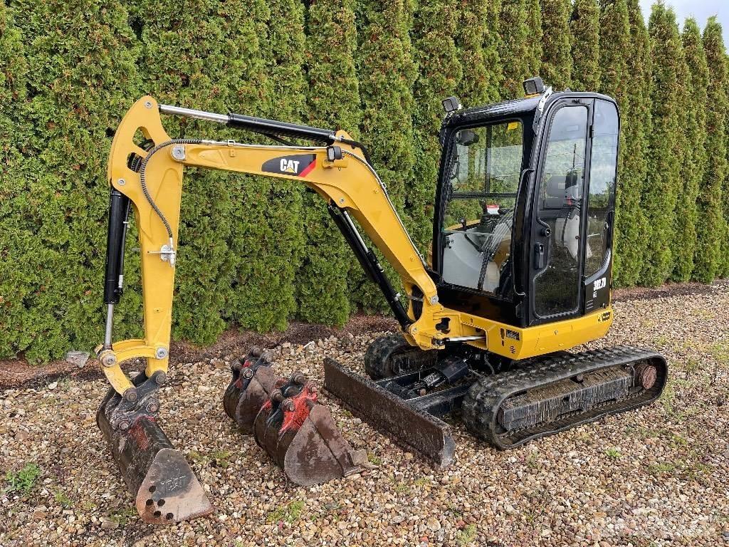 CAT 302.7D CR Mini Escavadoras <7t