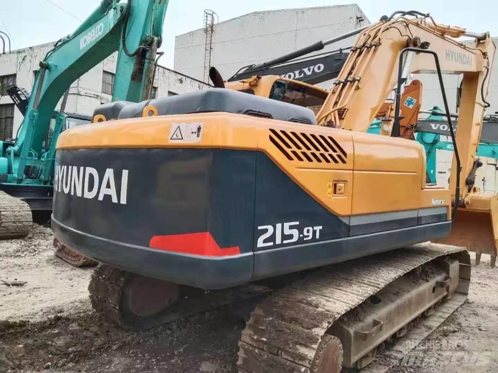 Hyundai R215-9T Escavadoras de rodas