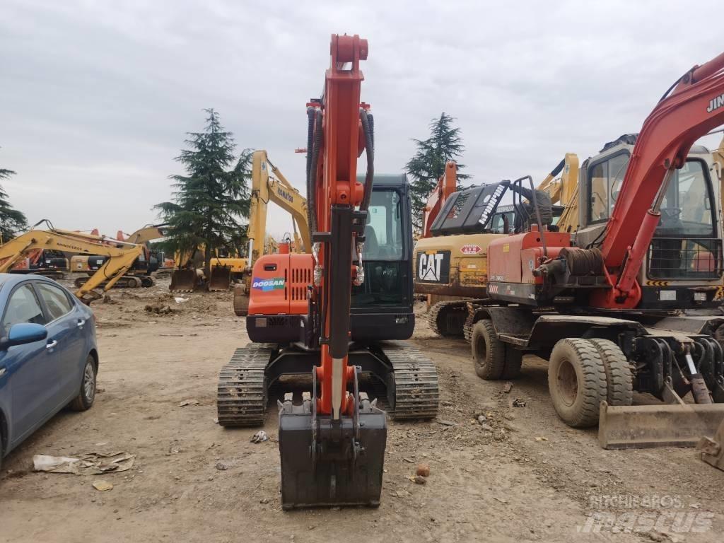 Doosan DX 60 Mini Escavadoras <7t