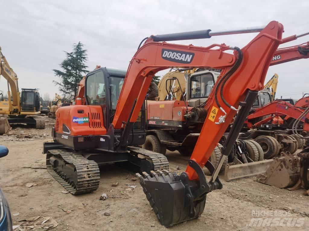 Doosan DX 60 Mini Escavadoras <7t
