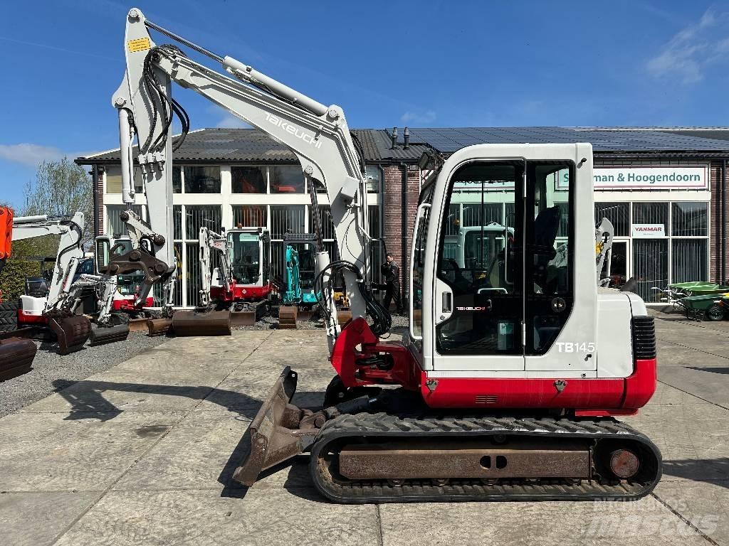 Takeuchi TB 145 Mini Escavadoras <7t