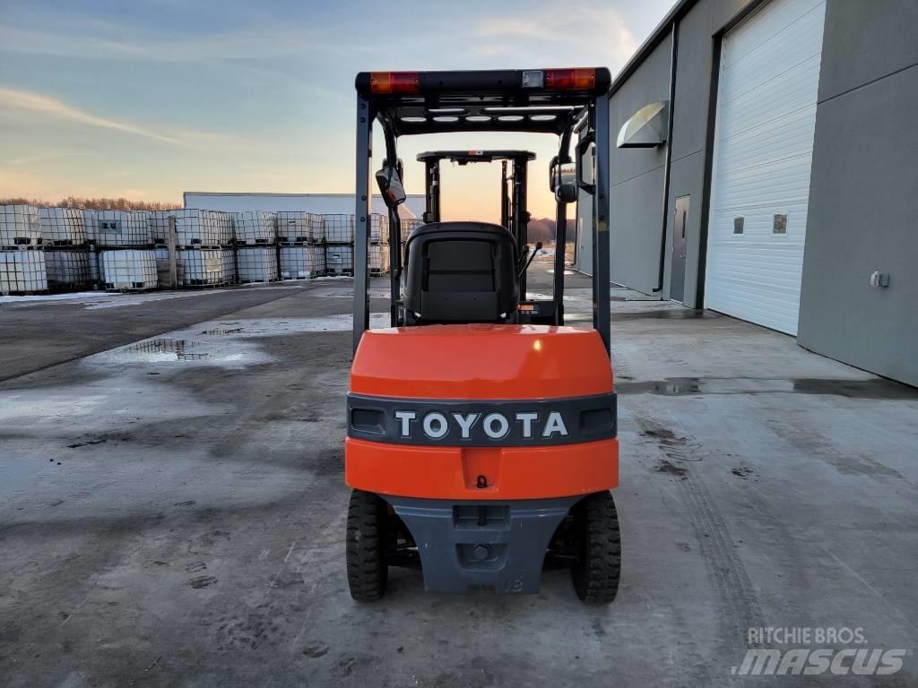 Toyota 8FB25 Empilhadores eléctricos