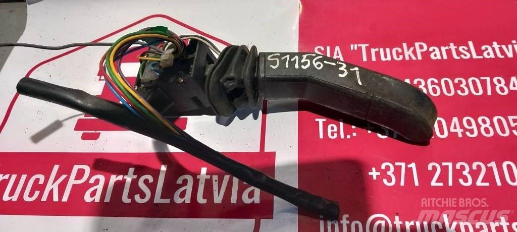 Scania 124.    1402449 Cabines e interior