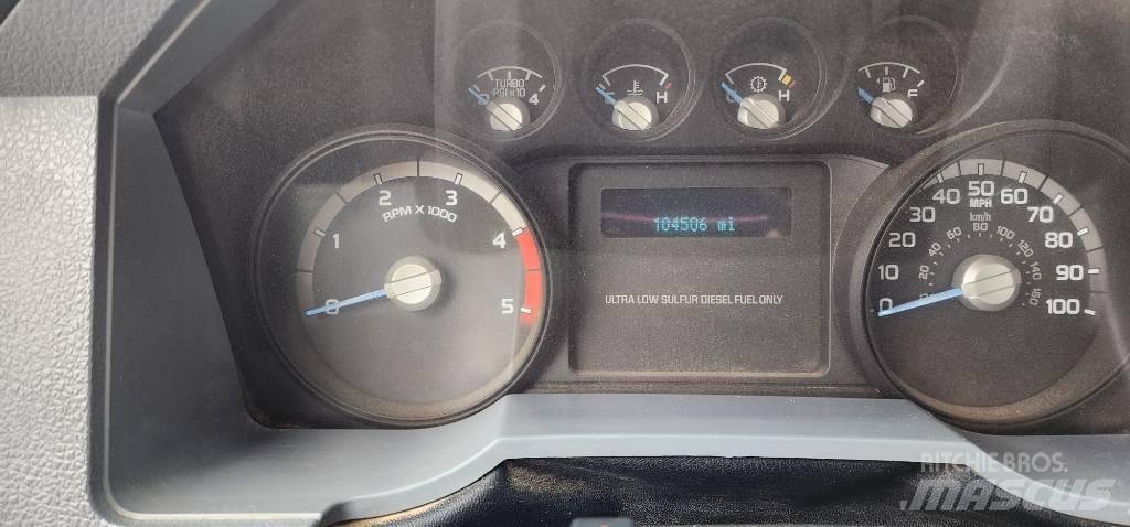 Ford F 450 XL SD Pick up de caixa aberta