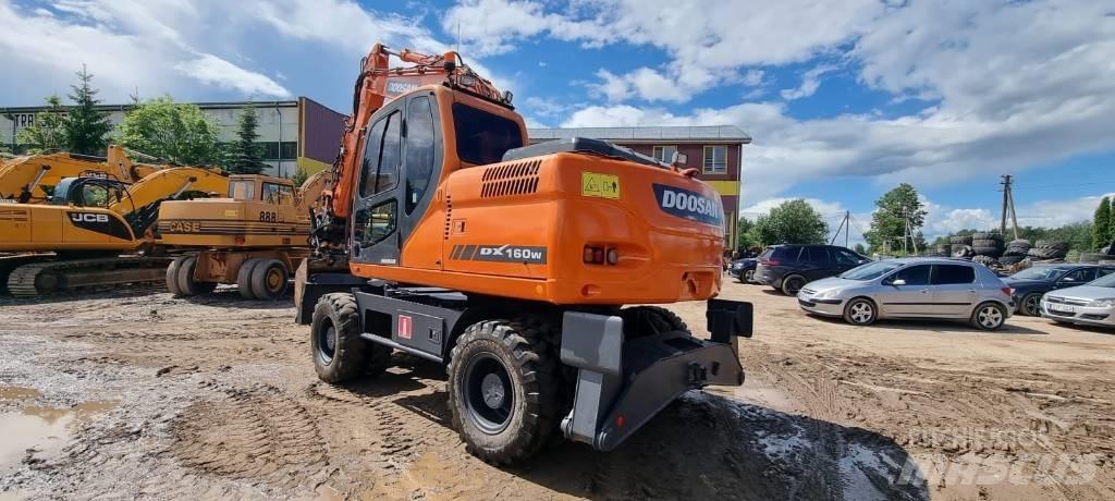 Doosan DX 160 W Escavadoras de rodas