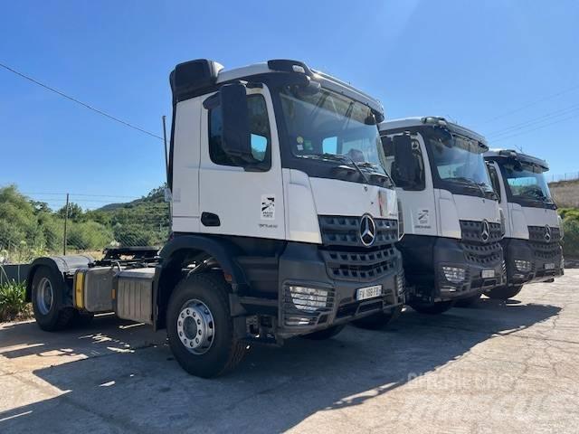 Mercedes-Benz 2045 Tractores (camiões)