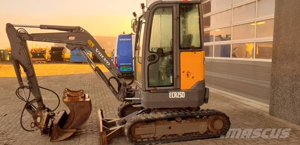 Volvo ECR 25 D Mini Escavadoras <7t