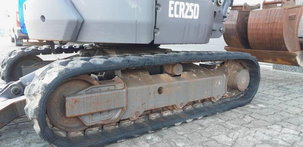 Volvo ECR 25 D Mini Escavadoras <7t