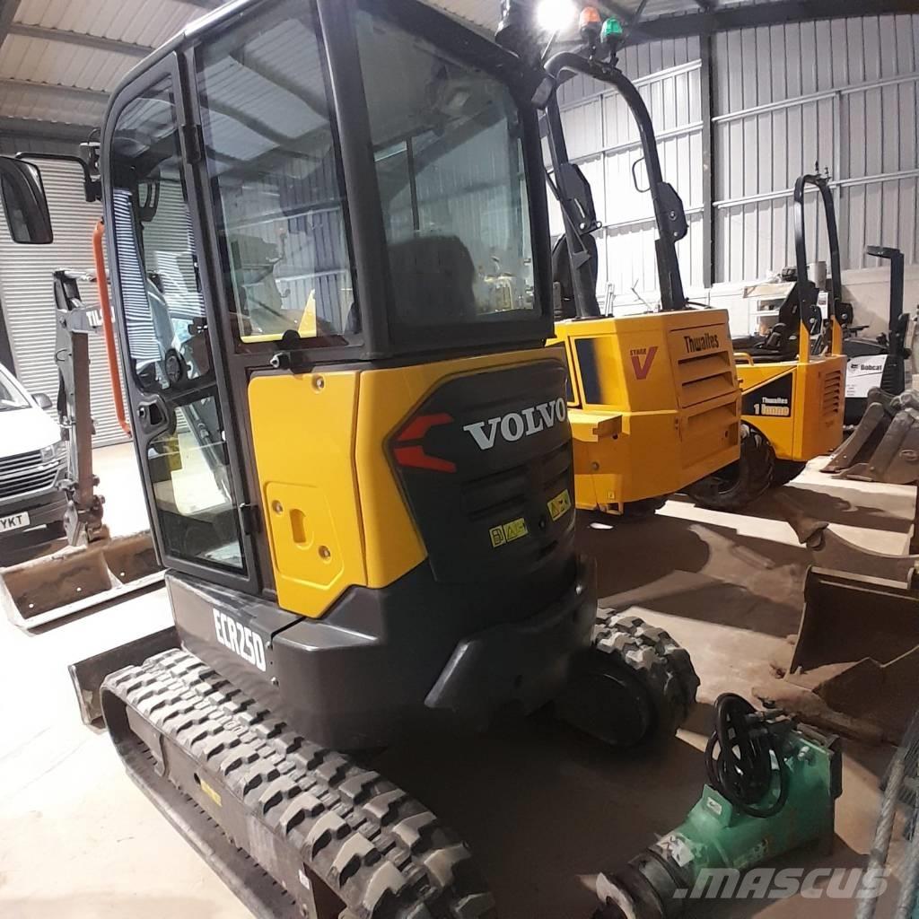 Volvo ECR 25 D Mini Escavadoras <7t