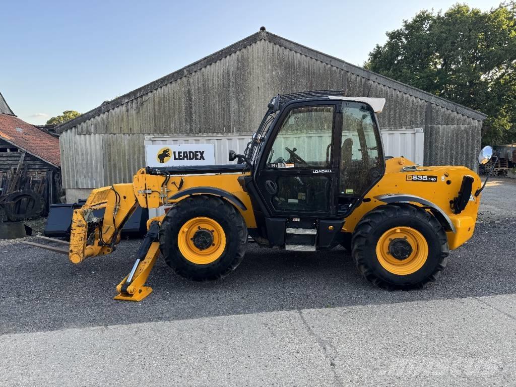 JCB 535-140 Hiviz Manipuladores telescópicos