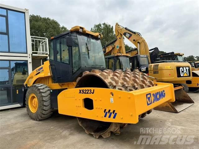 XCMG XS 223 J Cilindros Compactadores monocilíndricos