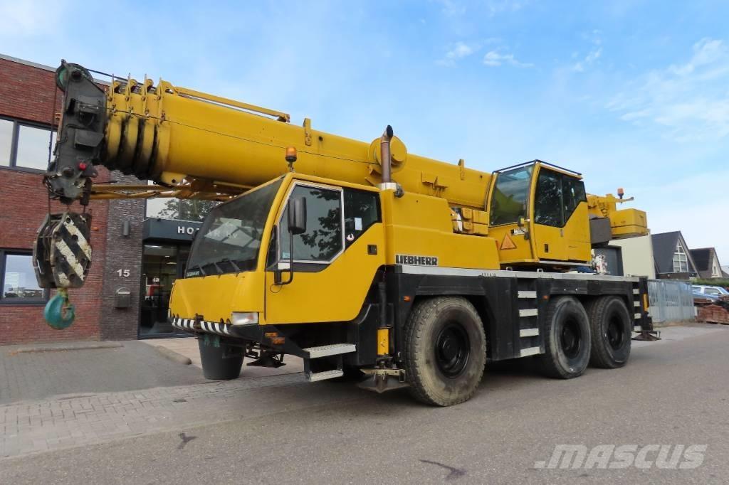 Liebherr LTM 1055-1 Gruas Todo terreno