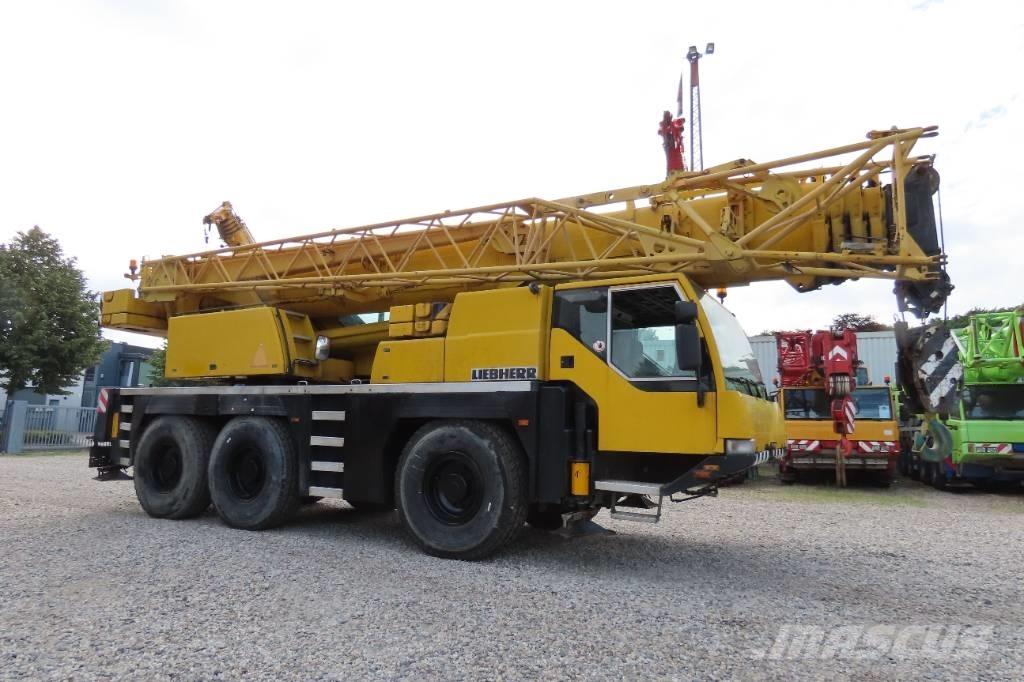 Liebherr LTM 1055-1 Gruas Todo terreno