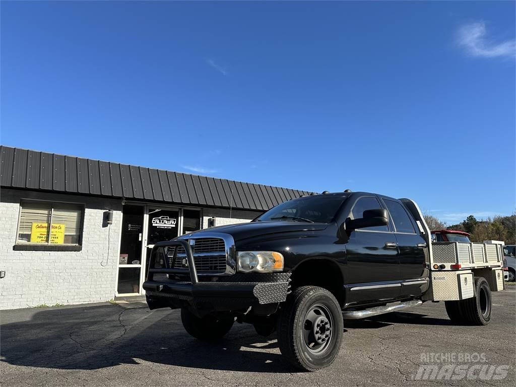 Dodge RAM 3500 Camiões estrado/caixa aberta