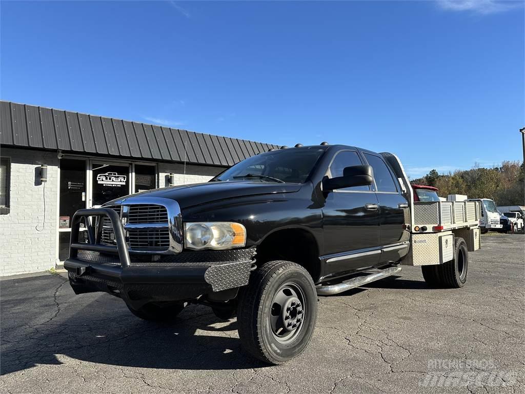 Dodge RAM 3500 Camiões estrado/caixa aberta