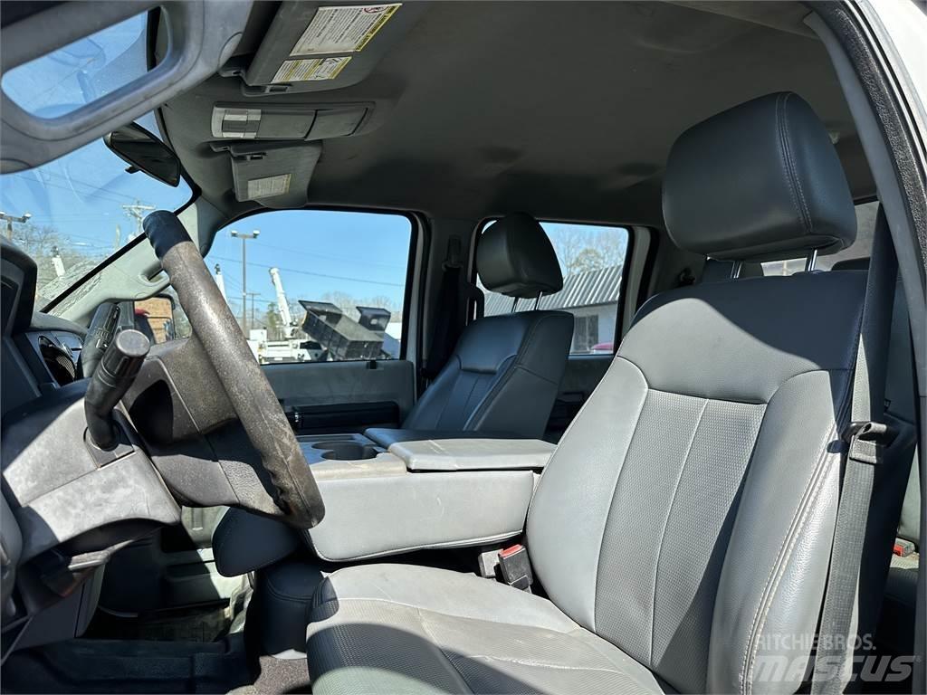 Ford F550 Camiões basculantes