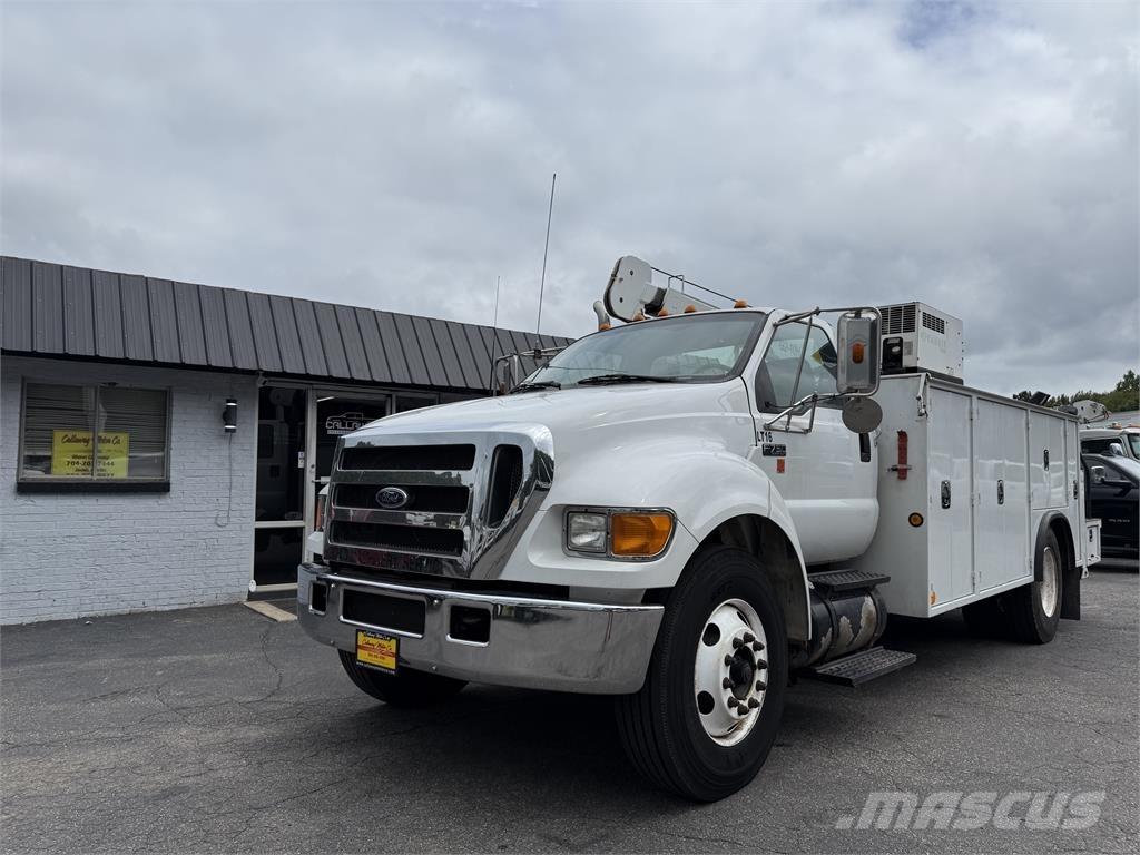 Ford F750 Camiões Municipais / Uso Geral